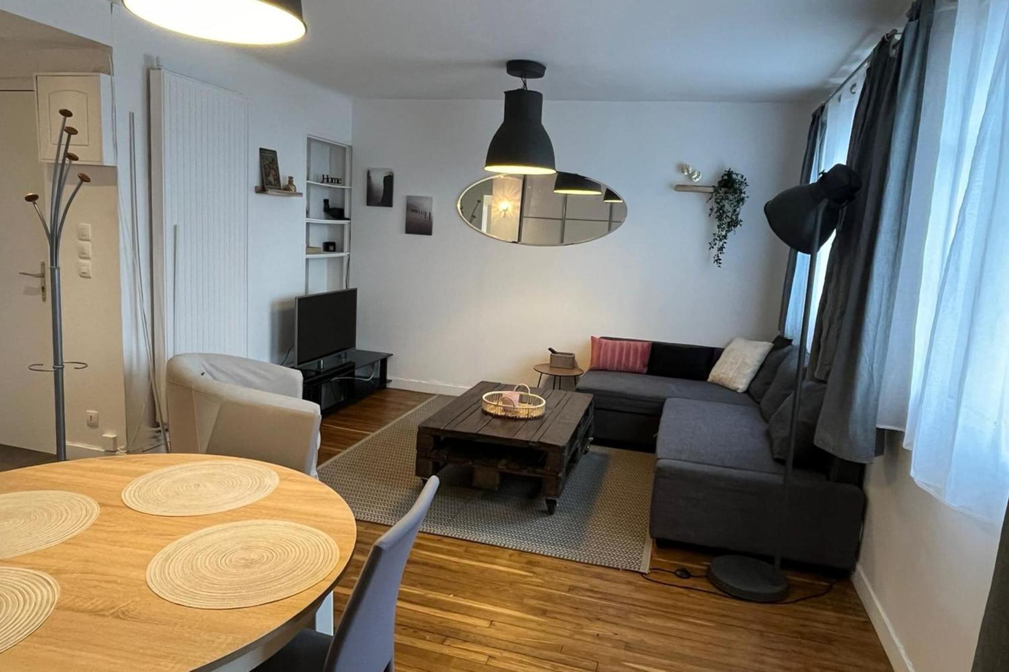 Charming Cozy Nest In Nantes Exterior foto